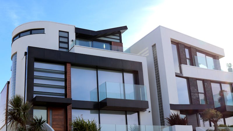 AI Chatbot for Real Estate Agents in Singapore: Automate Property Enquiries 24/7
